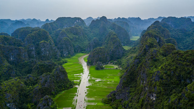 2 bên bờ sống Ngô Đồng - Ninh Bình